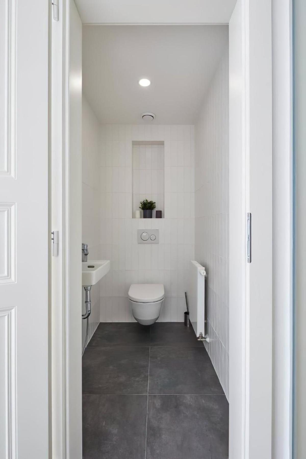 Modern & Elegant, 3 Min Of Wenceslas Square Apartment
