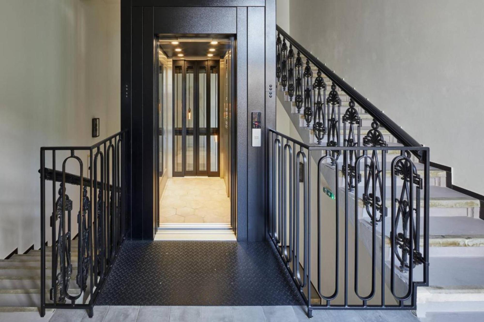 Modern & Elegant, 3 Min Of Wenceslas Square Apartment Prag